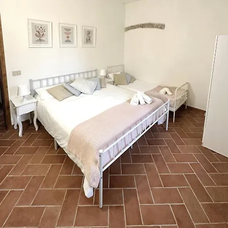 Quintavalle דירה *